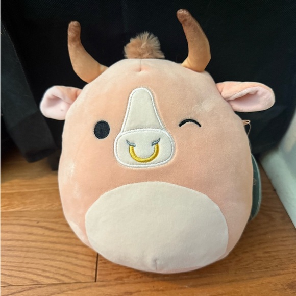 Squishmallows Other - Squishmallow Howland The Brahma Bull 7.5” NWT